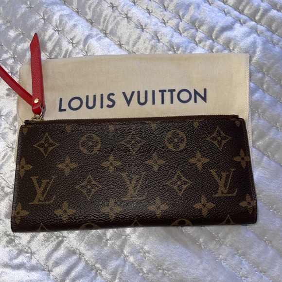 Louis Vuitton monogram Adele Long canvas wallet excellent condition. - Picture 14 of 15
